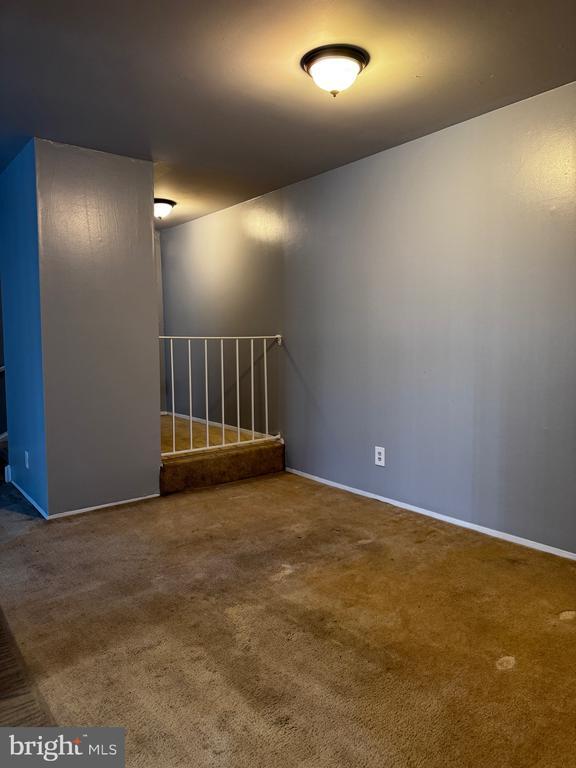 Foto del edificio - 11238 Cherry Hill Rd