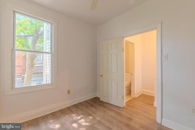 Building Photo - 3204 Hartville St