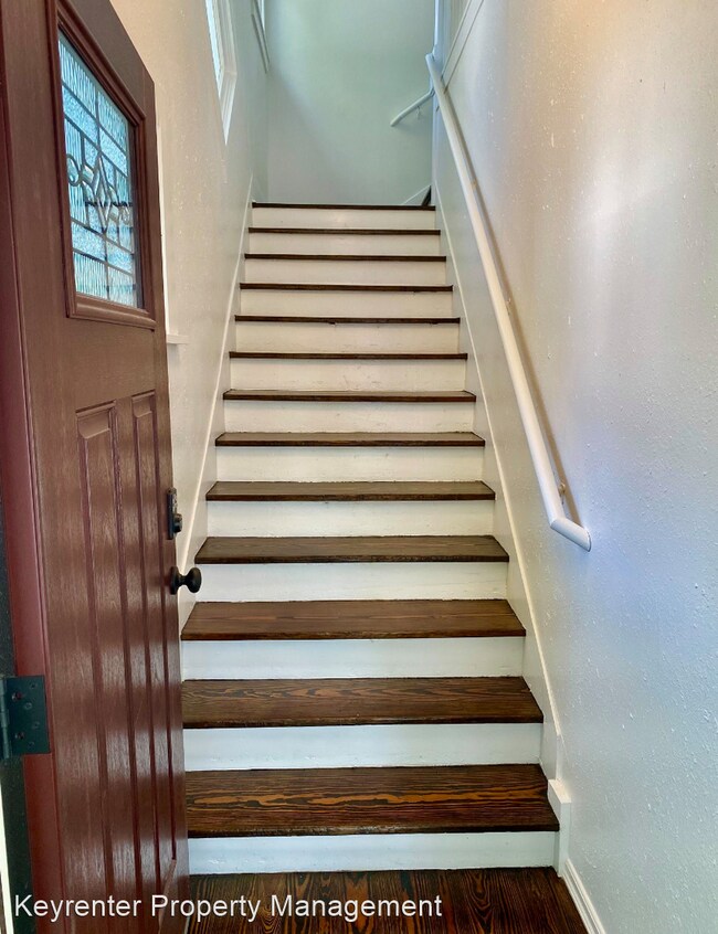 Foto del edificio - 3 br, 1 bath House - 1319 S Carson Ave