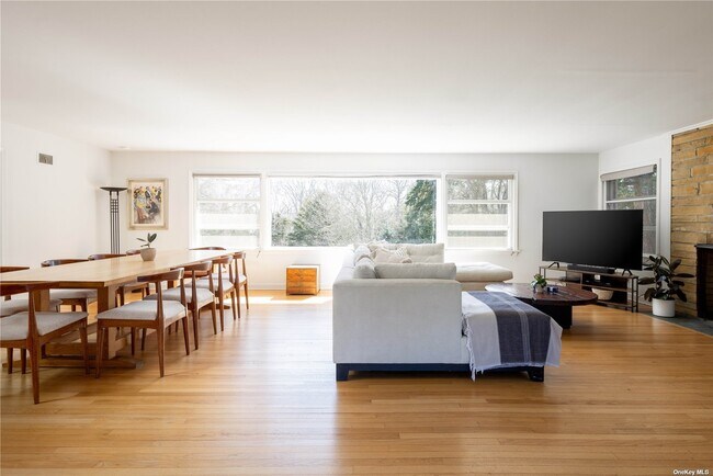 Foto del edificio - 230 Bridge Ln