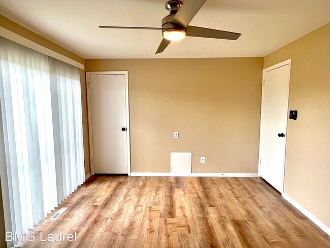Building Photo - 3 br, 2 bath House - 875 New London Harbour