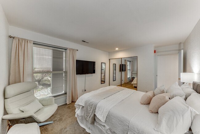 Foto del edificio - 9517 NE 180th St