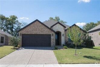 Building Photo - 3121 Marble Falls Dr