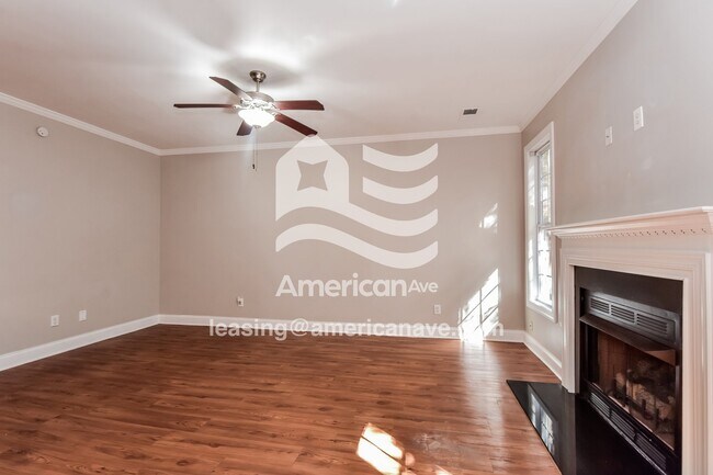 Foto del edificio - 115 Park Ridge Way