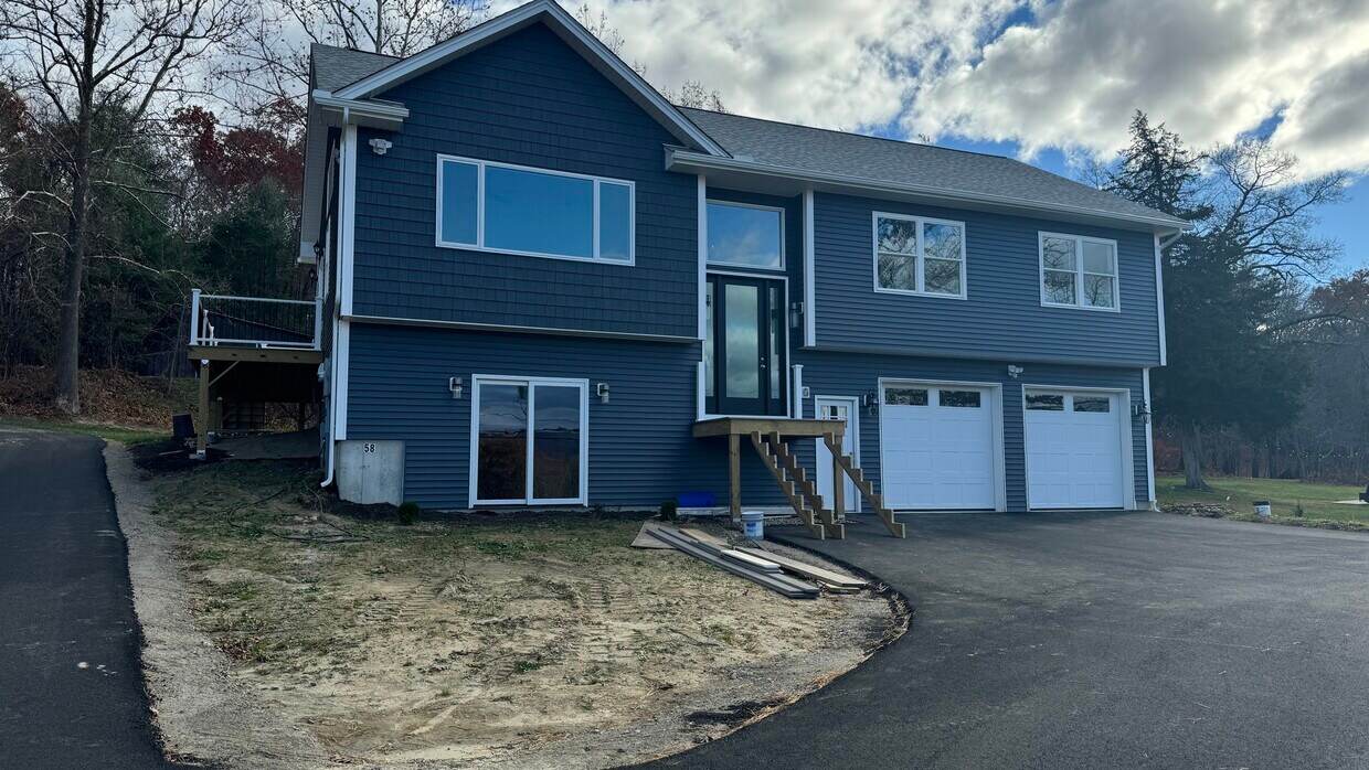 Foto principal - 58 Pleasant St