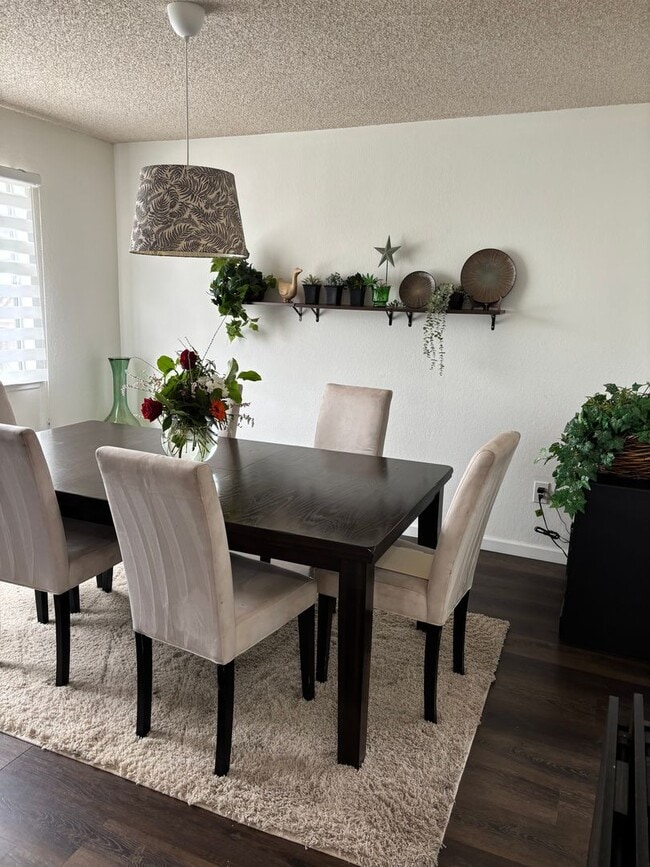 Foto del edificio - Beautiful Home in Watsonville - 55+ Community