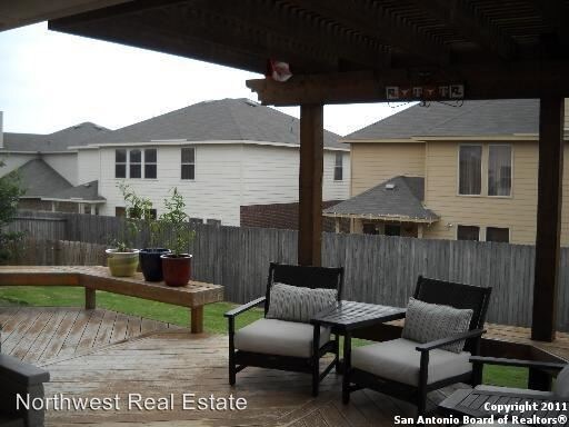Building Photo - 4 br, 3.5 bath House - 12022 Water Valley