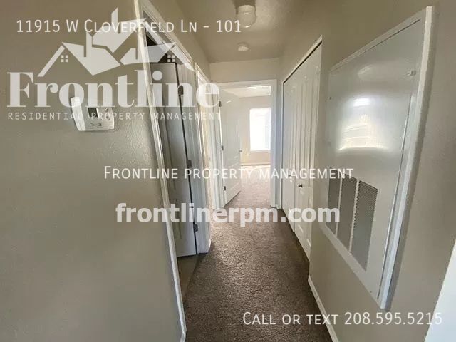 Foto del edificio - 11915 W Cloverfield Ln