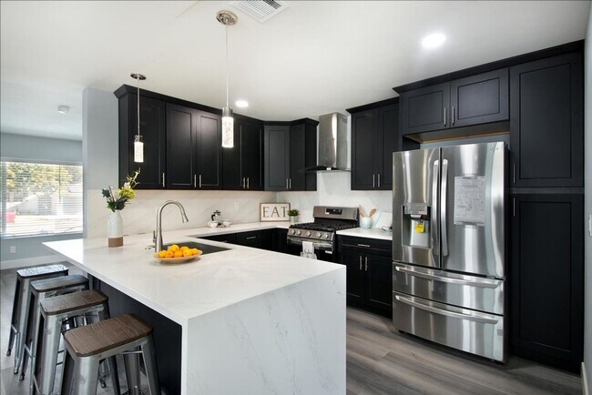 Building Photo - Charming 3BR House in Long Beach