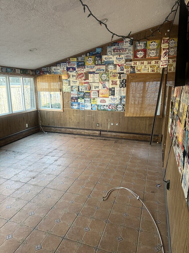 Building Photo - 125 Stimson Rd