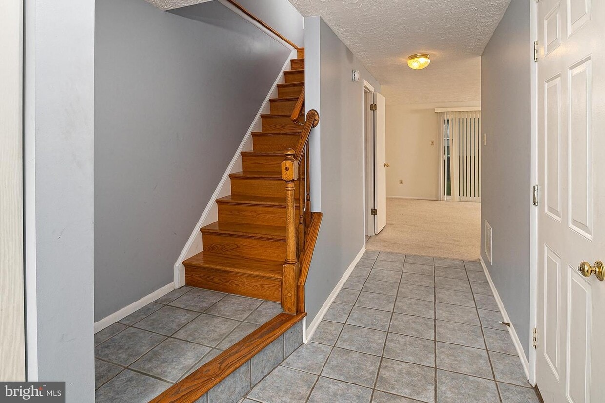 6406 Pound Apple Ct, Columbia, MD 21045 Townhome Rentals in Columbia