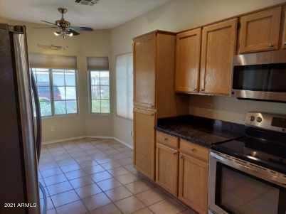 Building Photo - 10363 W Potter Dr
