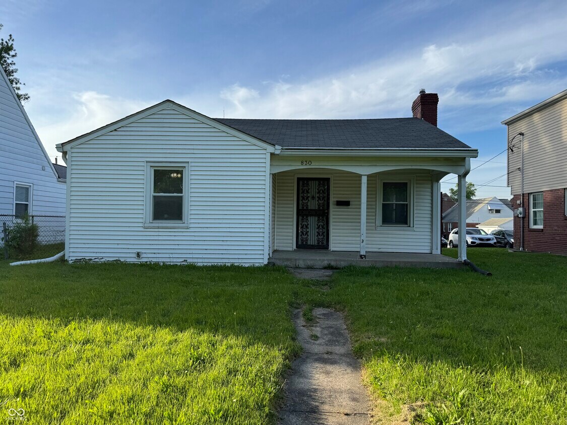 Primary Photo - 830 Berkley Rd