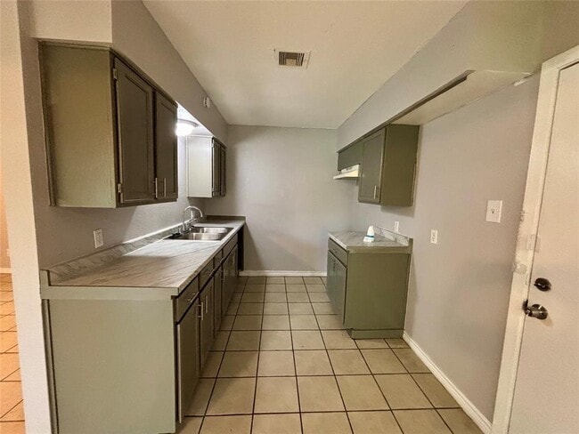 Building Photo - 11802 Sorsby Way