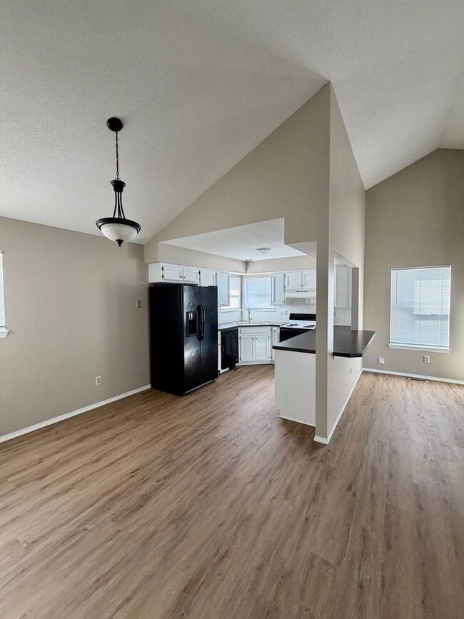 Foto del edificio - Andover Twin Home!