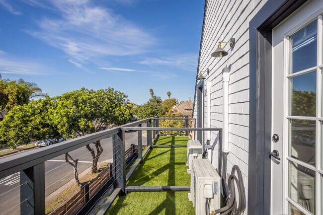 2nd floor terrace - 1438 W 30th St