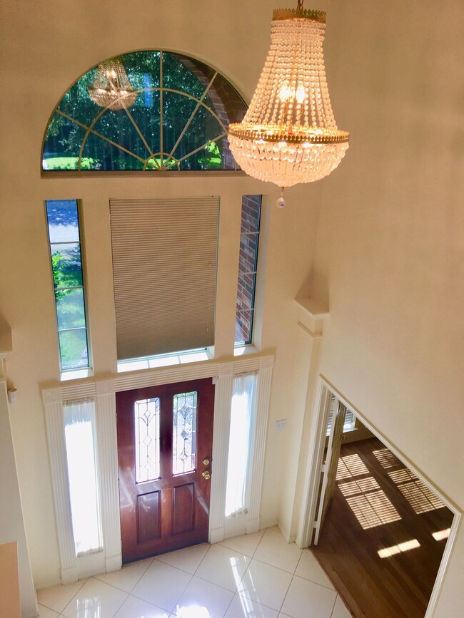 Foto del edificio - 308 Pinnacle Cove Ct