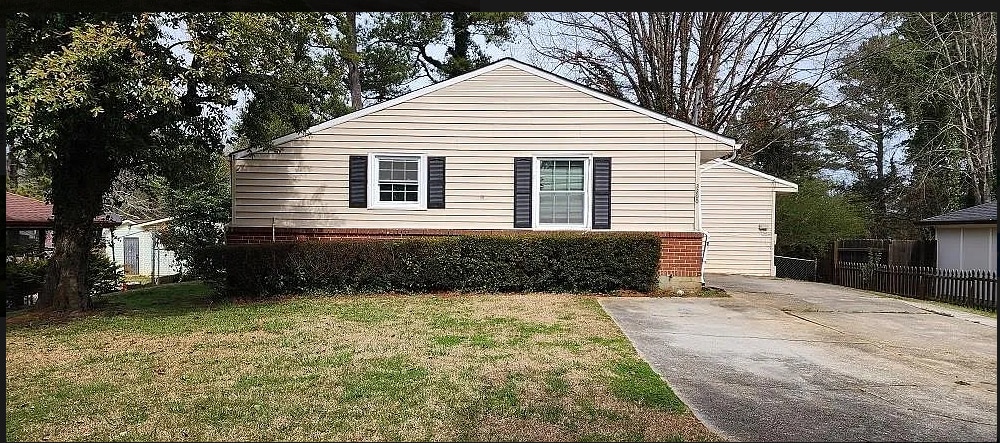Primary Photo - 3200 Sandusky Dr