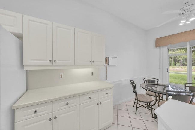 Photo - 10172 Andover Coach Cir House