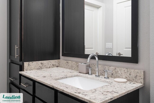 Foto del edificio - 4300 Cromwell Dr