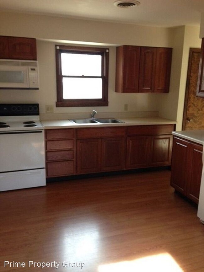 Building Photo - 503 S Urbana Ave