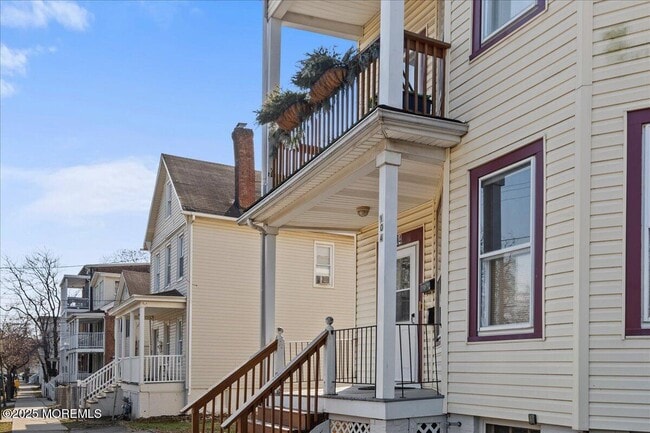 Building Photo - 104 Welton St