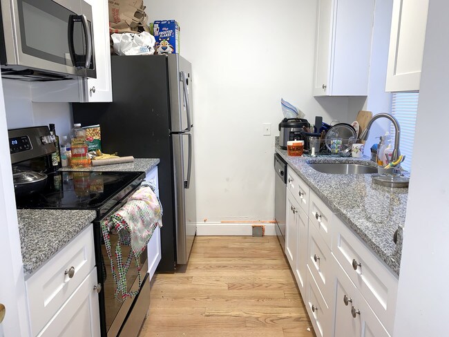 Building Photo - 774 Columbus Ave