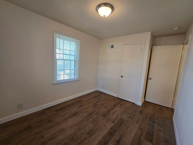 Photo - Beautiful open concept home!