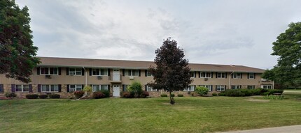 Building Photo - 5650 W Wahner Ave