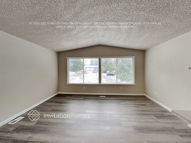 Foto del edificio - 8313 121st St E