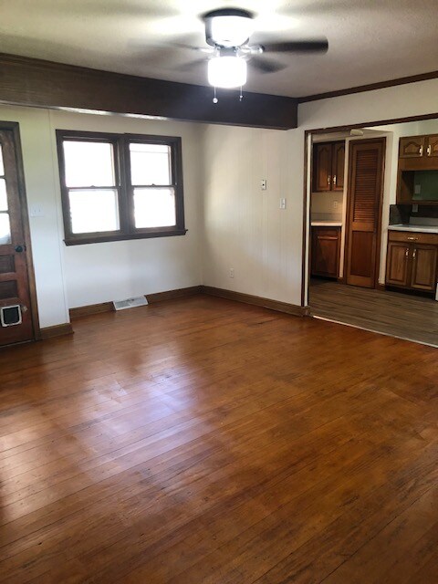 Foto del edificio - 27 Opequon Ln