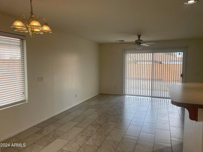 Building Photo - 1333 S 220th Dr