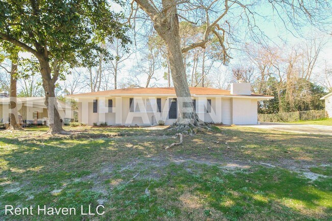 Building Photo - 3 br, 2 bath House - 1117 West Lindsay Drive