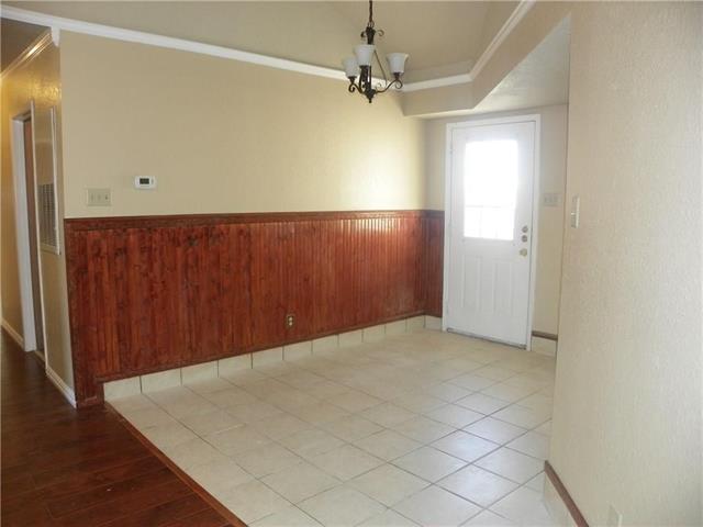 Foto del edificio - 732 Bluebonnet Dr