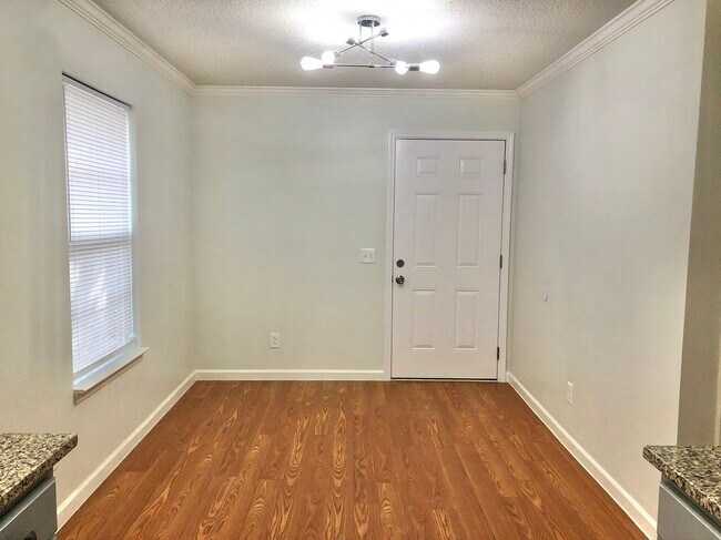 Dining Room - 1015 Coleman St SW