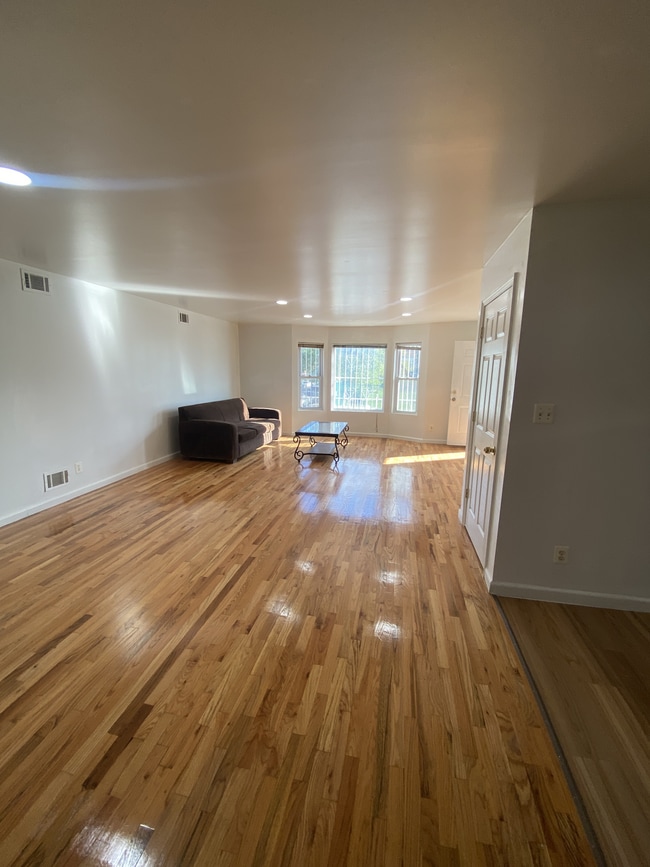 HALL/LIVING AREA - 900 Pavonia Ave