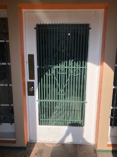 Building Photo - 420 S Cochran Ave
