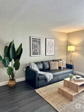 Building Photo - 1200 Brickell Bay Dr