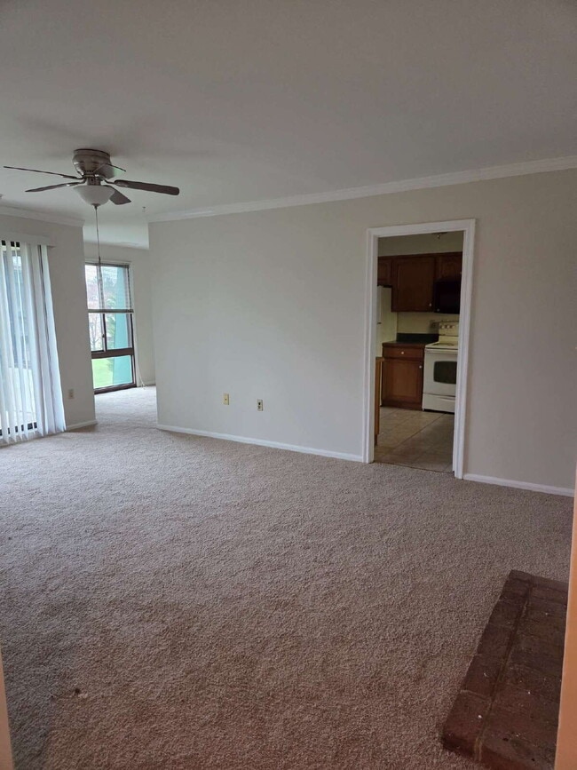 Building Photo - 1030 Brinker Dr