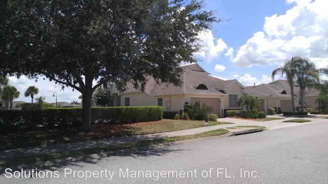 Building Photo - 1207 Ballinton Dr