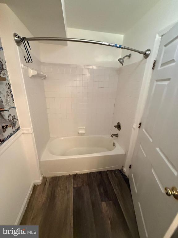 Foto del edificio - 7530 Coxton Ct