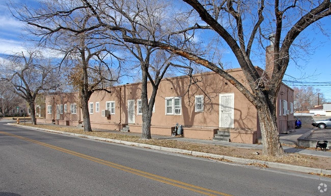 Building Photo - 400 11th St NW