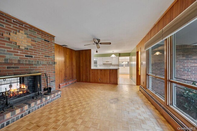 Foto del edificio - 5 Steinway Ct