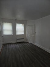 Building Photo - 7022 Surrey Dr