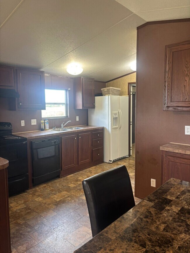 Foto del edificio - 294 Wilson Bridge Rd