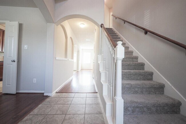 Building Photo - 3638 Cottage Manor Lane