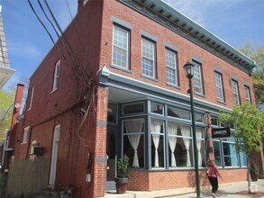 Building Photo - 22 New Main St