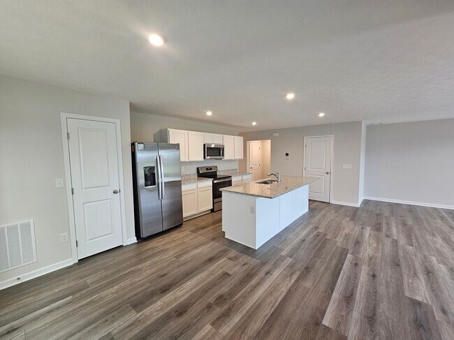 Building Photo - 408 Stolte Dr