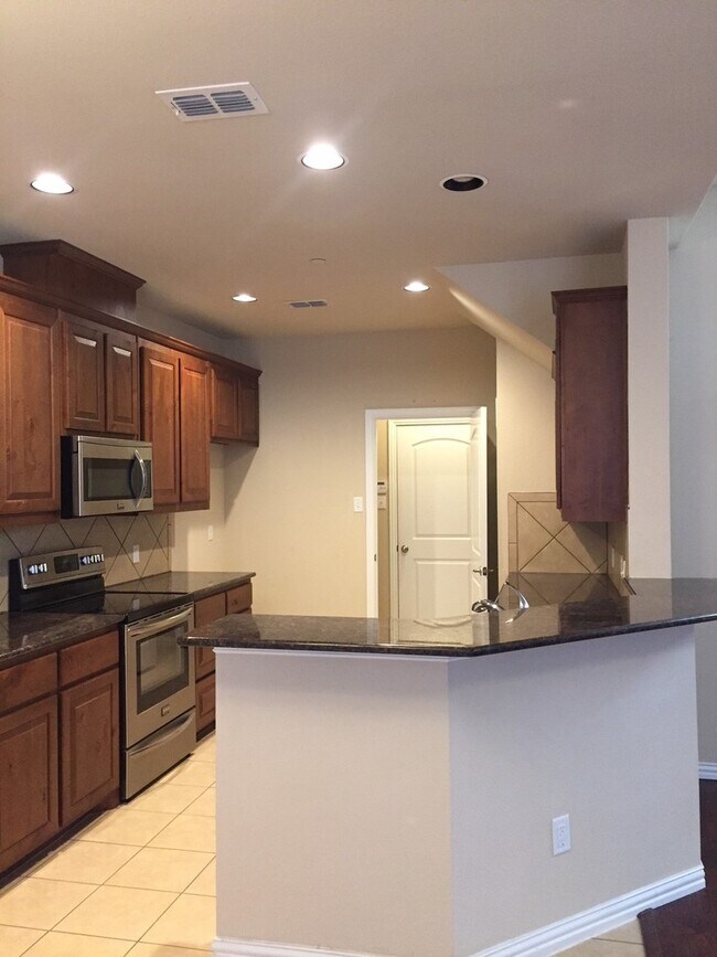 Foto del edificio - 243 Sherburne St