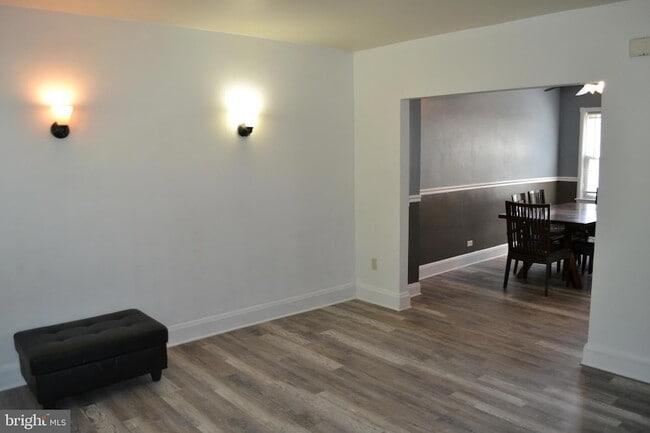 Foto del edificio - 5153 Frederick Ave